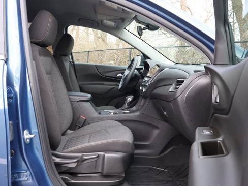 Certified 2024 Chevrolet Equinox LT image 40