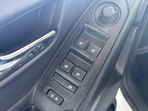 Used 2019 Chevrolet Trax LS FWD image 20