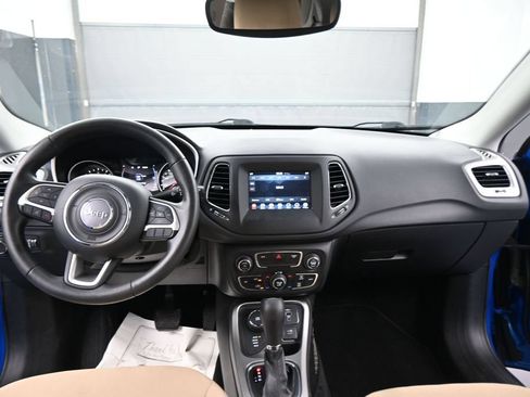 Used 2019 Jeep Compass Sport AWD/4WD image 43