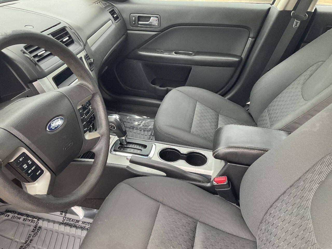 Used 2012 Ford Fusion SE FWD image 12