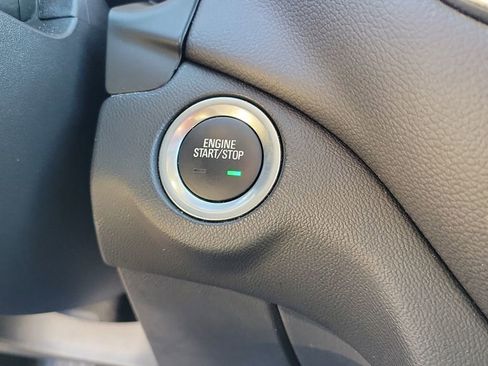 Used 2024 Chevrolet Equinox LT image 27