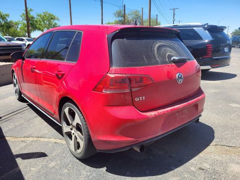 Used 2017 Volkswagen GTI S FWD image 10
