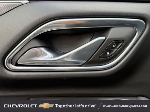 Used 2023 Chevrolet Suburban RST AWD/4WD image 26