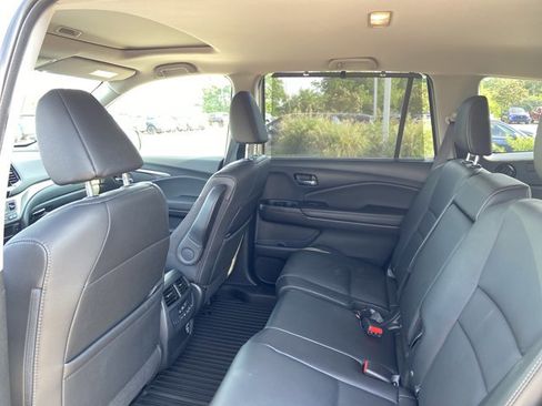Used 2022 Honda Pilot Special Edition image 17