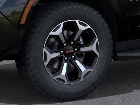 New 2026 GMC Yukon AT4 w/ LPO, Floor Liner Package AWD/4WD image 9