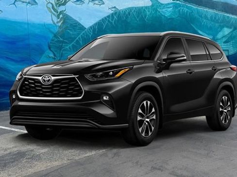 New 2026 Toyota Highlander XLE AWD/4WD image 1