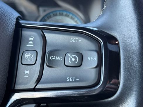 Used 2022 RAM 1500 Limited image 22