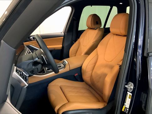 New 2026 BMW X5 xDrive50e w/ Executive Package image 9
