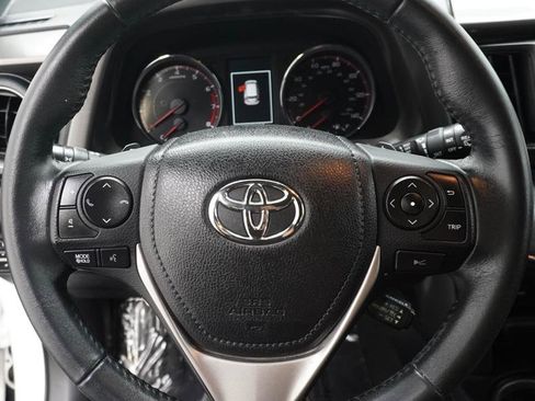 Used 2017 Toyota RAV4 SE AWD/4WD image 12