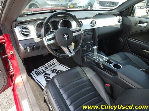 Used 2006 Ford Mustang GT RWD image 11