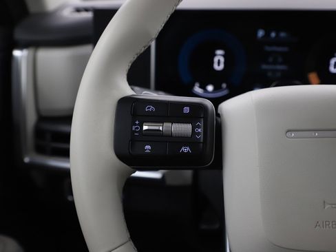 Used 2025 Hyundai Santa Fe SEL image 29