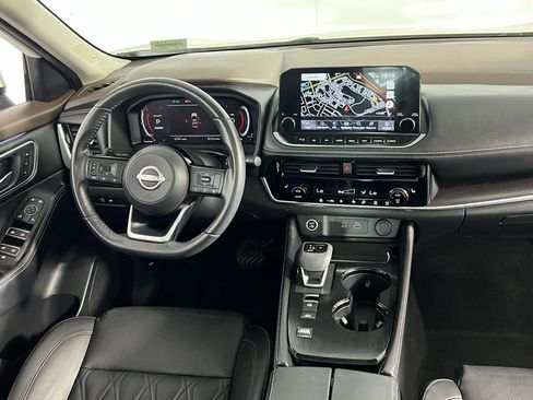 Used 2023 Nissan Rogue Platinum image 15