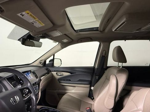 Used 2019 Honda Pilot Elite image 33