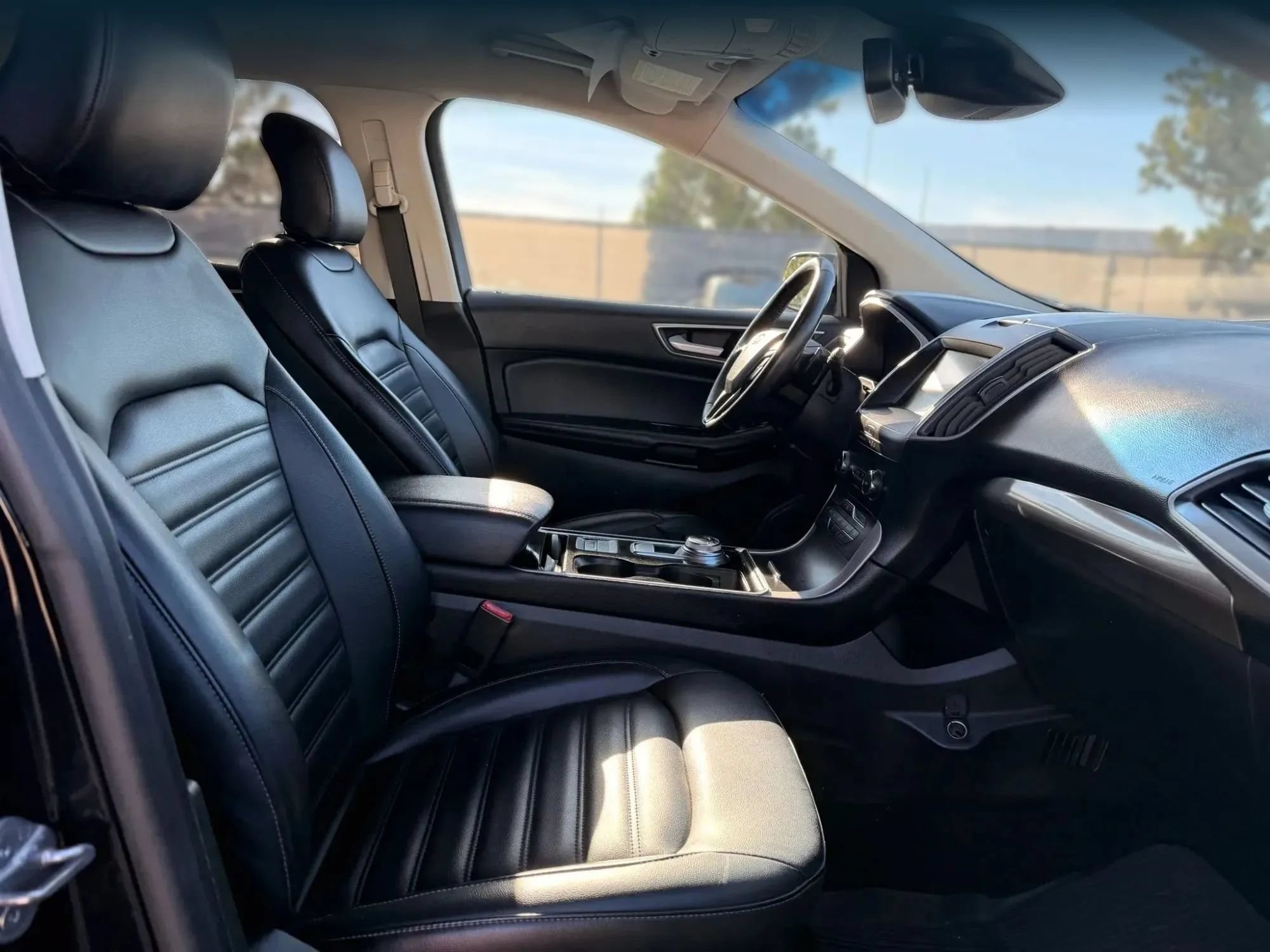 Used 2019 Ford Edge SEL w/ Equipment Group 201A AWD/4WD image 18