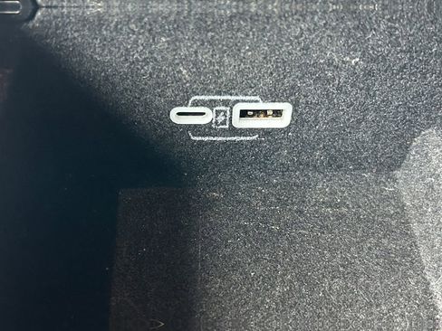 Used 2024 Jeep Wagoneer Series II w/ Flexible Seating Group image 26