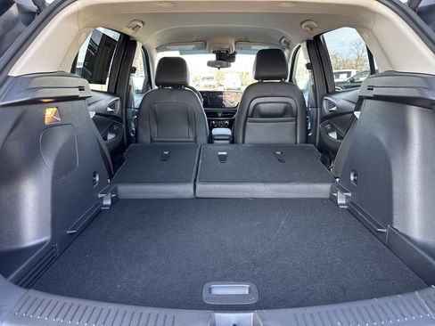 Used 2026 Buick Encore GX Sport Touring w/ Comfort Package image 32