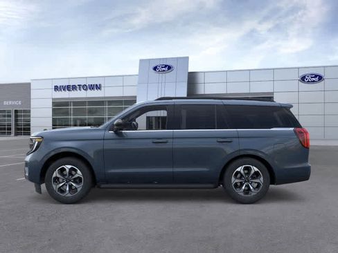 New 2026 Ford Expedition Active image 3