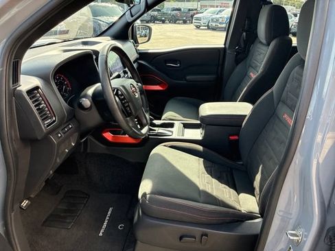 Used 2023 Nissan Frontier Pro-X w/ Technology Package RWD image 17
