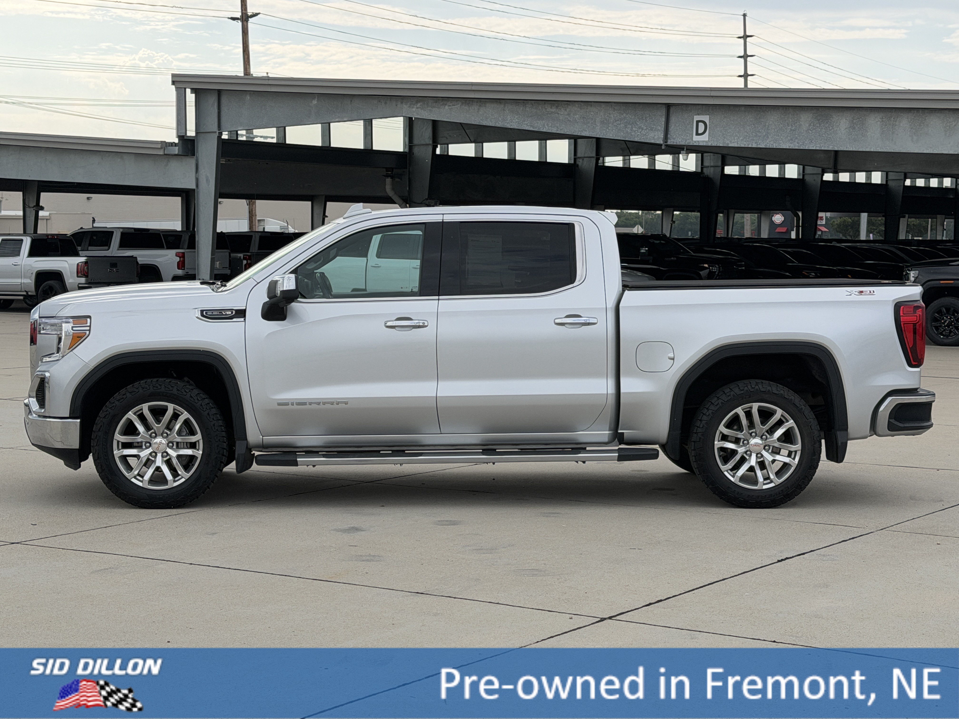 Certified 2021 GMC Sierra 1500 SLT w/ SLT Premium Plus Package AWD/4WD image 8