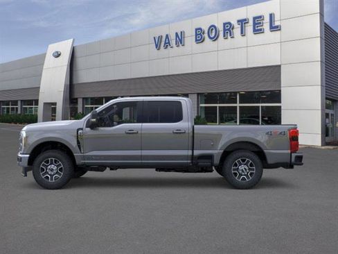 New 2026 Ford F250 Lariat image 25