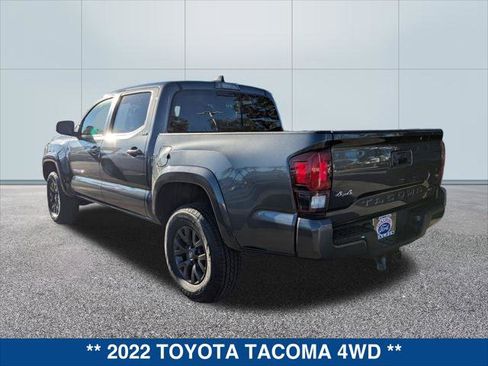 Used 2022 Toyota Tacoma SR5 image 3