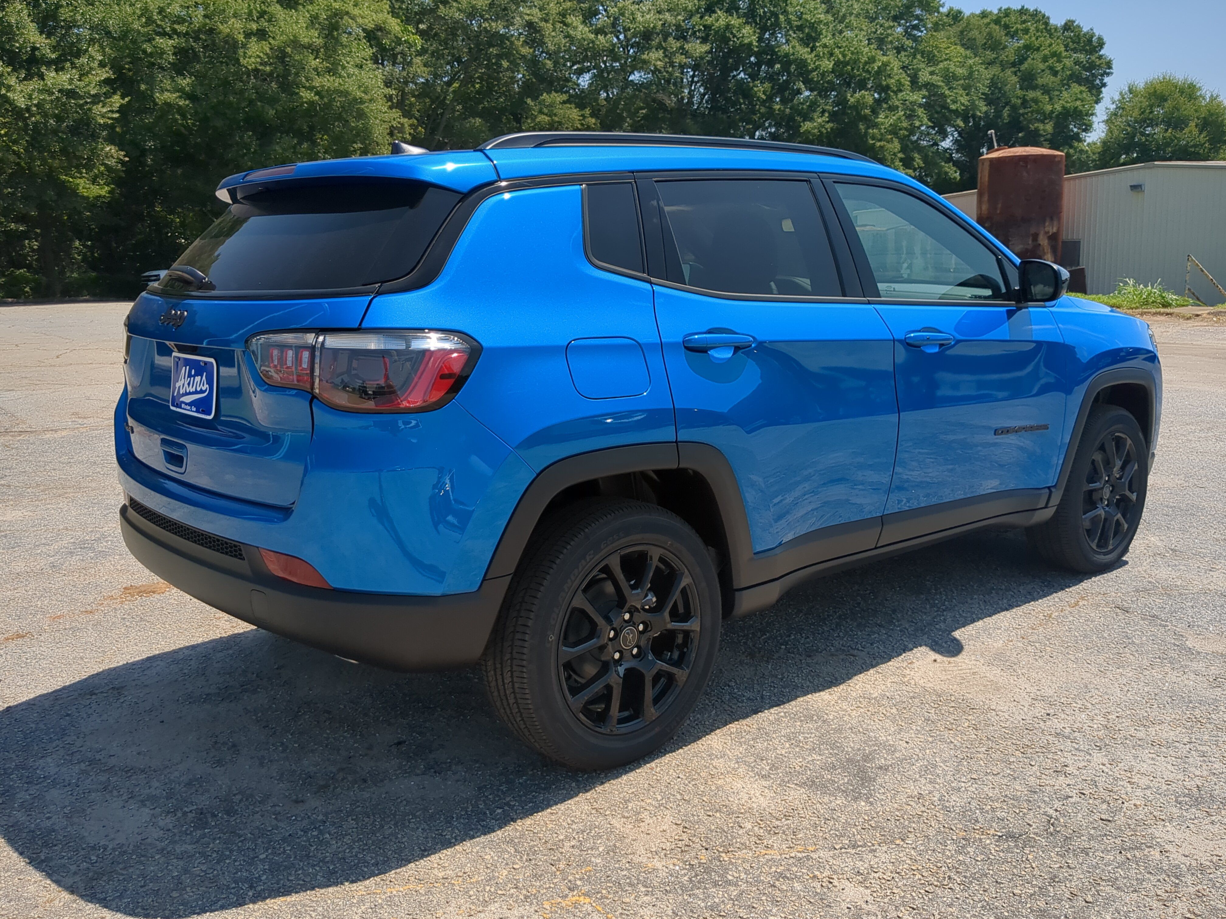 New 2026 Jeep Compass Latitude AWD/4WD image 3