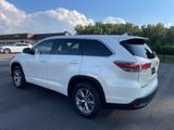 Used 2016 Toyota Highlander LE image 4