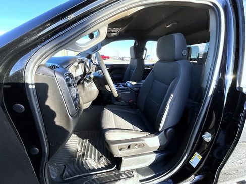 Certified 2022 Chevrolet Silverado 1500 Custom image 10