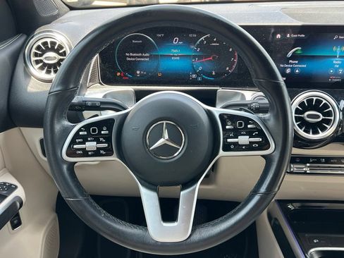 Used 2021 Mercedes-Benz GLB 250 image 14