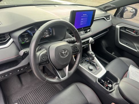 Used 2023 Toyota RAV4 XSE w/ Weather Package image 12