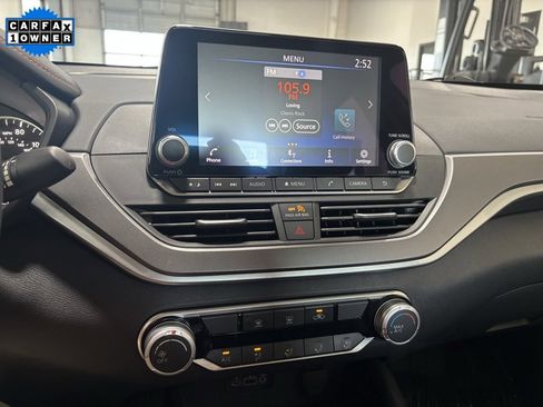 Used 2024 Nissan Altima 2.5 SR image 22