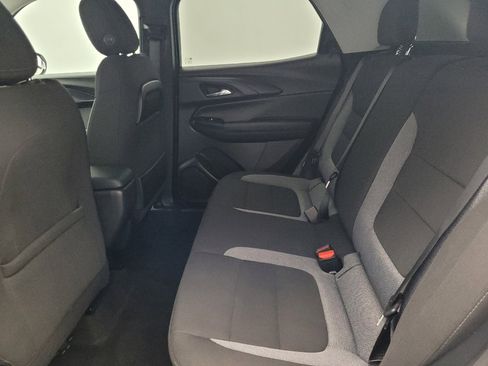 Used 2023 Chevrolet TrailBlazer LT image 18