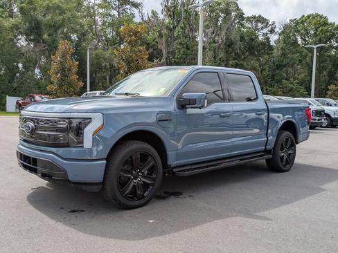 Used 2023 Ford F150 Lightning Platinum AWD/4WD image 7