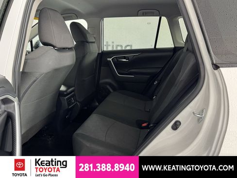 Certified 2025 Toyota RAV4 XLE AWD/4WD image 17