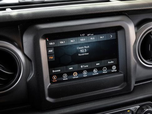 Used 2022 Jeep Wrangler Unlimited Sport image 6