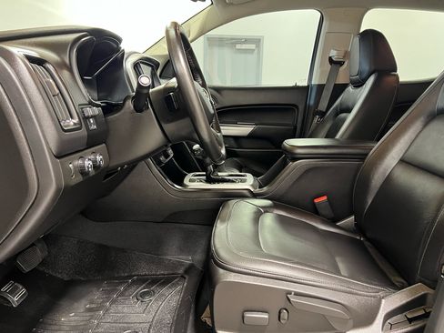 Used 2019 Chevrolet Colorado LT w/ Luxury Package, Chrome image 11