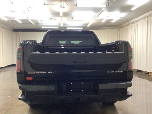 New 2026 GMC Sierra EV Elevation image 11