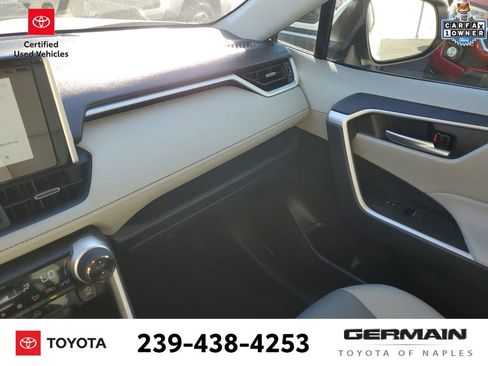 Used 2025 Toyota RAV4 XLE Premium image 34