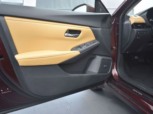 New 2025 Nissan Sentra SV w/ SV Premium Package image 27