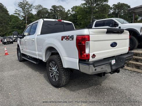 Used 2019 Ford F250 Lariat w/ Lariat Ultimate Package AWD/4WD image 11