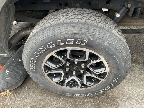 Used 2021 Ford F150 XLT w/ Equipment Group 302A High AWD/4WD image 10