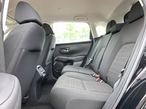 Certified 2023 Honda HR-V LX image 10