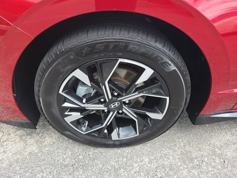 Used 2025 Hyundai Sonata SEL FWD image 15
