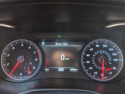 Used 2020 Genesis G70 2.0T image 11