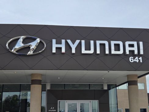 Certified 2026 Hyundai Sonata SEL FWD image 5