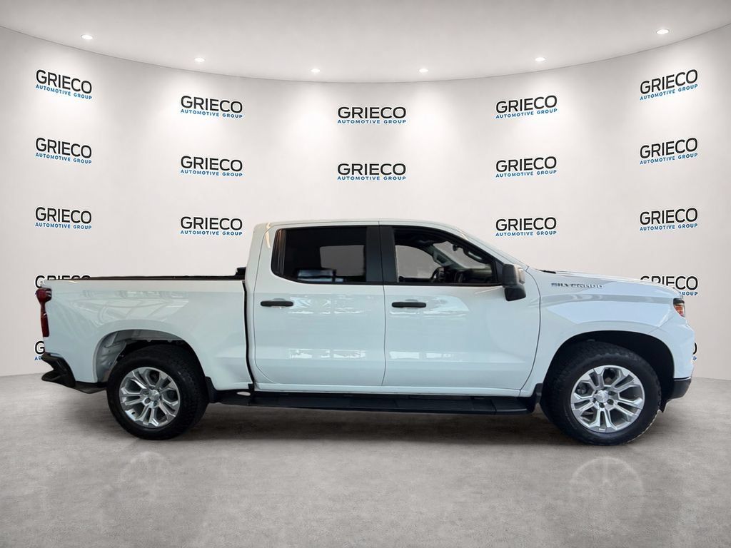 Used 2024 Chevrolet Silverado 1500 W/T w/ WT Convenience Package RWD image 7