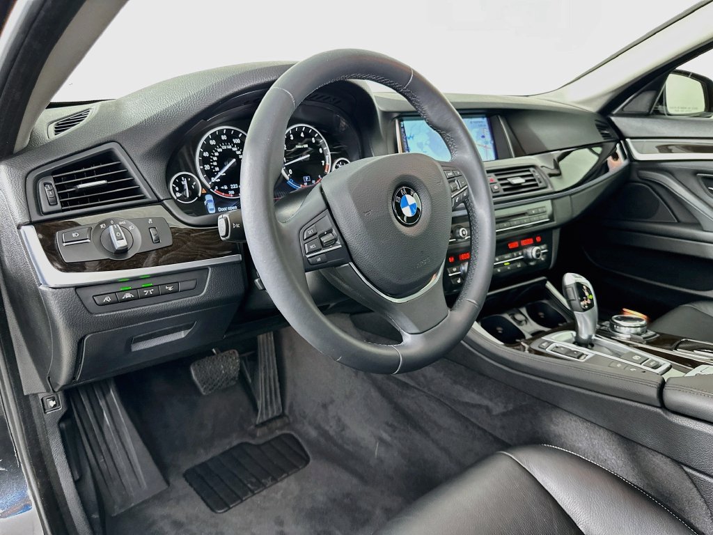 Used 2014 BMW 535i Sedan RWD image 9