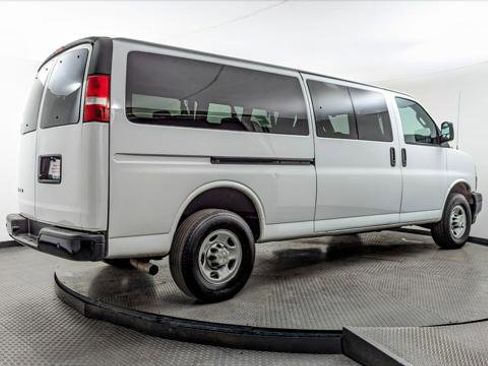 Used 2023 Chevrolet Express 3500 LS image 8