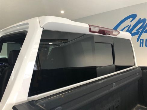 Used 2021 GMC Sierra 1500 AT4 w/ AT4 Premium Package image 11