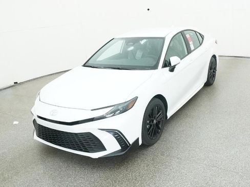New 2026 Toyota Camry SE image 34